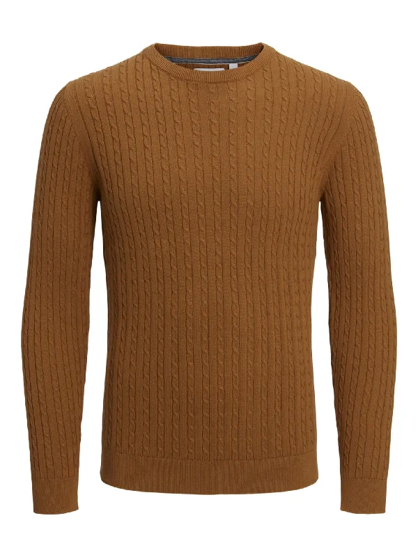 cable-knit-crewneck-lysebrun