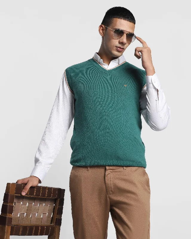 solid-v-neck-sweater-in-forest-green-less