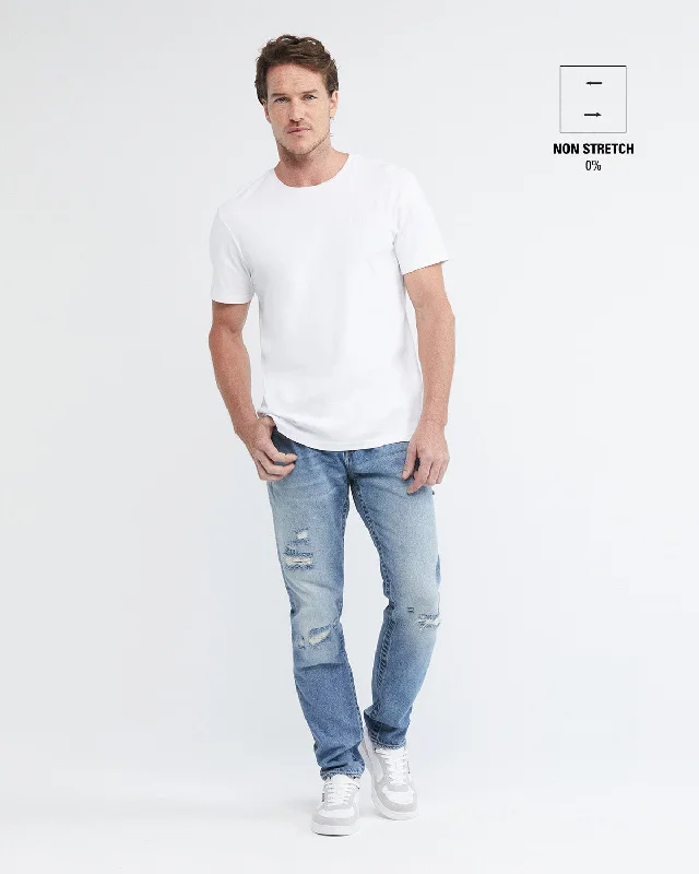 SLIM FIT MID-RISE JEANS IN LIGHT WASH