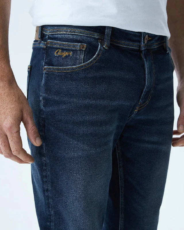 STRAIGHT FIT MID-RISE JEANS IN ULTRA DARK WASH