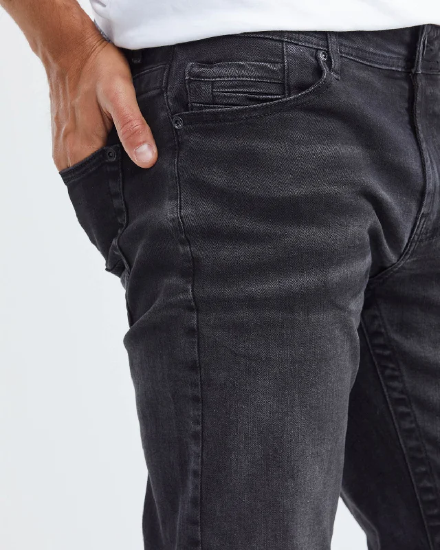 SLIM FIT MID-RISE JEANS IN BLACK