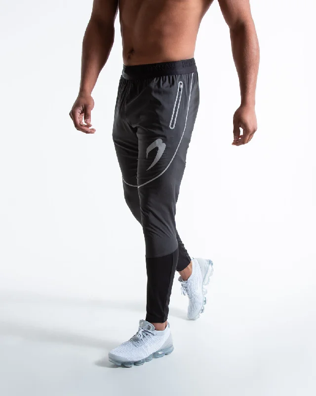 wilde-technical-joggers-charcoal