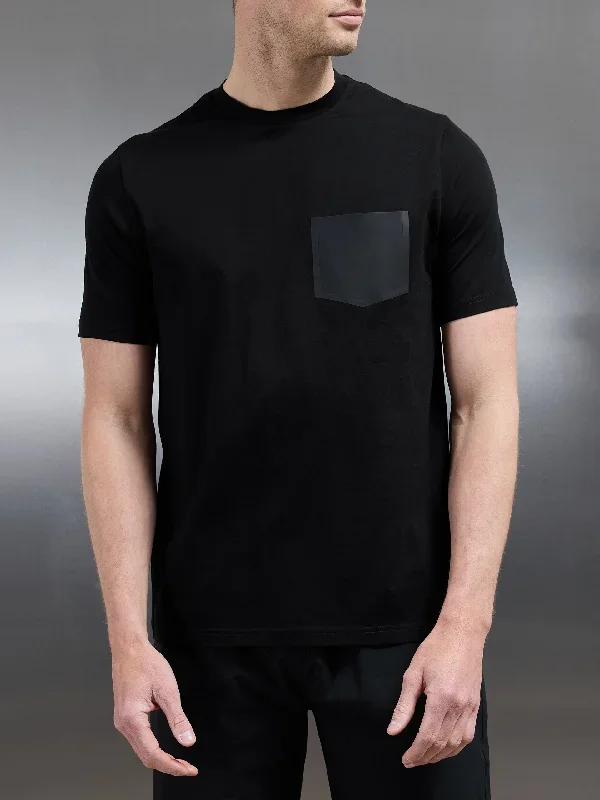 technical-cotton-stretch-pocket-t-shirt-black